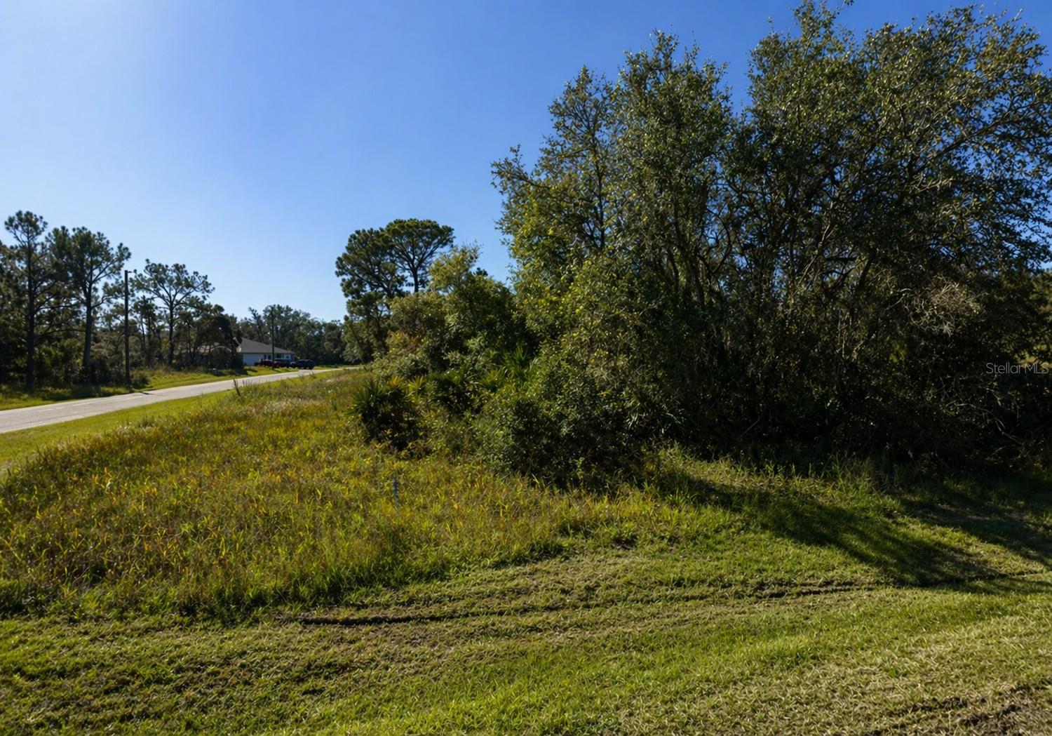 Image 2 of 3 For 302 Bowfin Lane