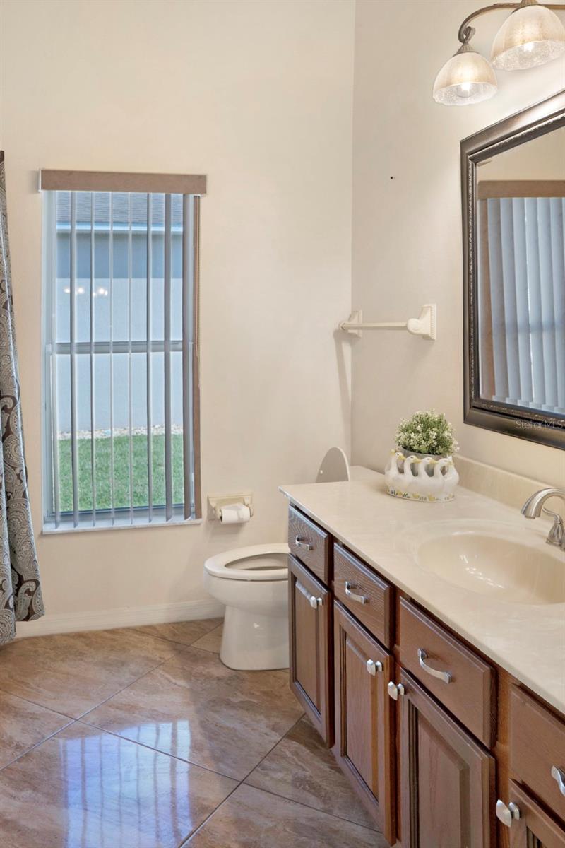 Image 13 of 25 For 215 Strathmore Circle