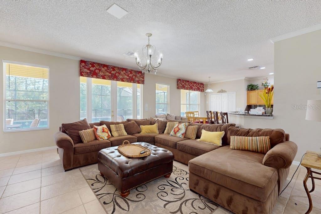 Image 15 of 71 For 8545 La Isla Drive