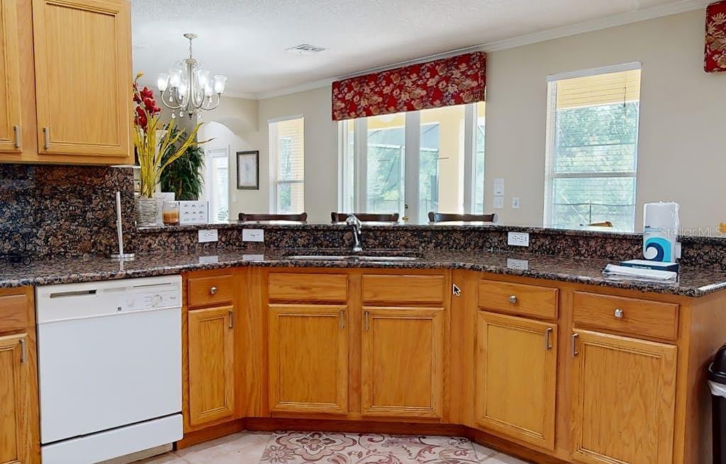 Image 19 of 71 For 8545 La Isla Drive