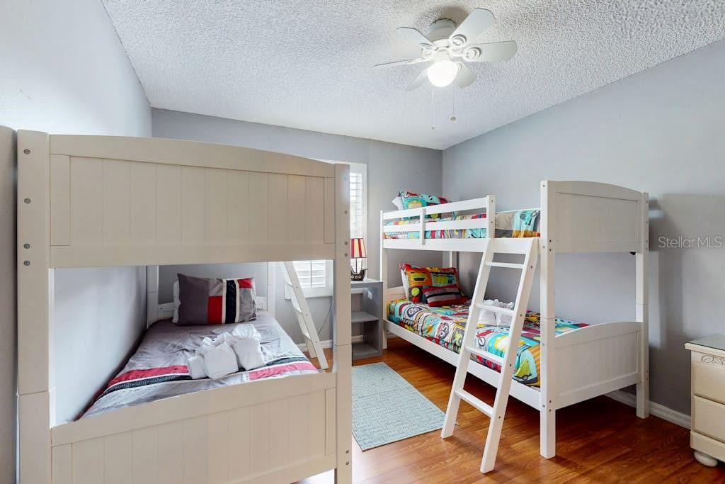 Image 30 of 71 For 8545 La Isla Drive