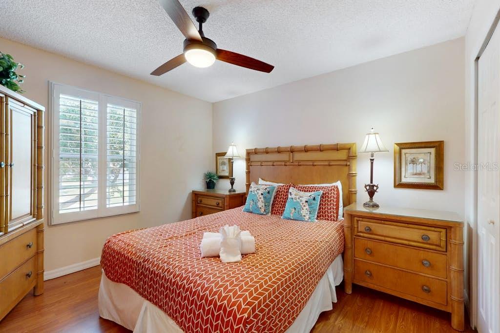 Image 32 of 71 For 8545 La Isla Drive