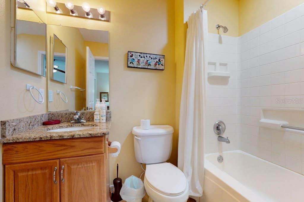 Image 33 of 71 For 8545 La Isla Drive