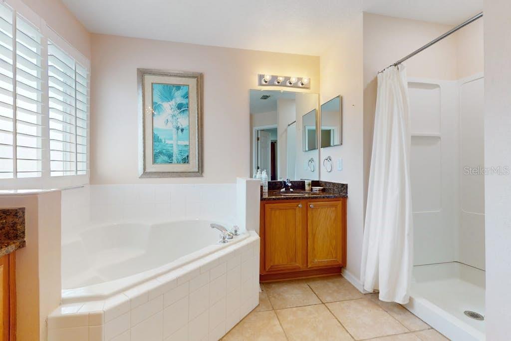 Image 35 of 71 For 8545 La Isla Drive