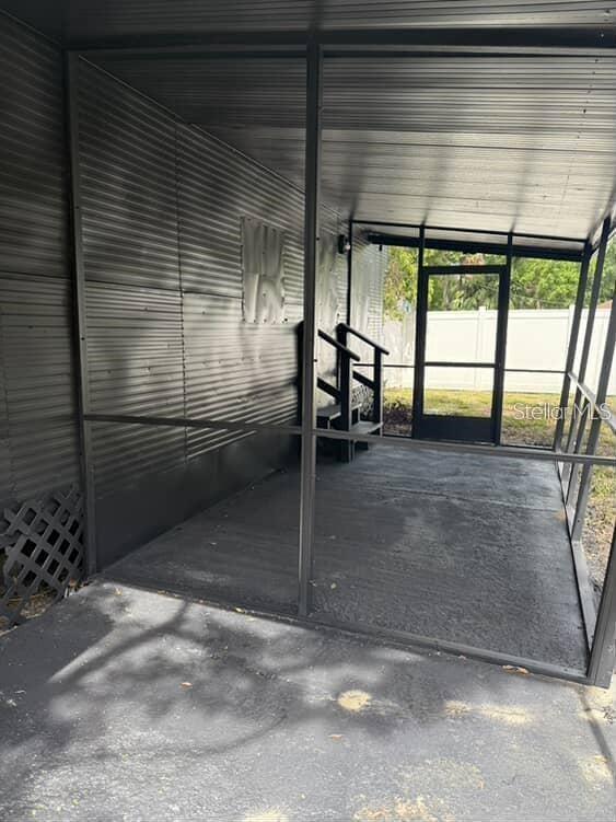 Image 8 of 10 For 5500 Rome Avenue 29