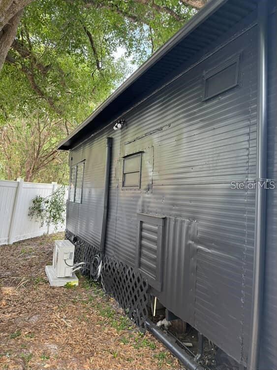 Image 9 of 10 For 5500 Rome Avenue 29