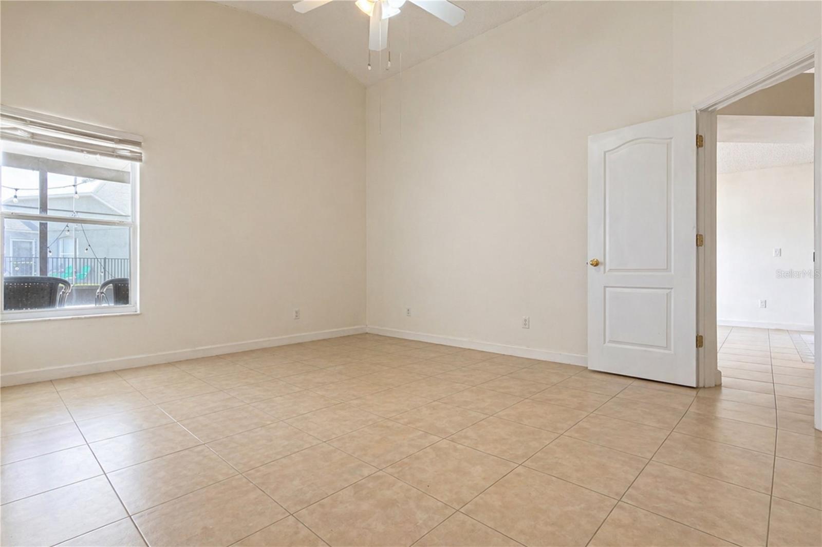 Image 19 of 33 For 2281 Oakington Street