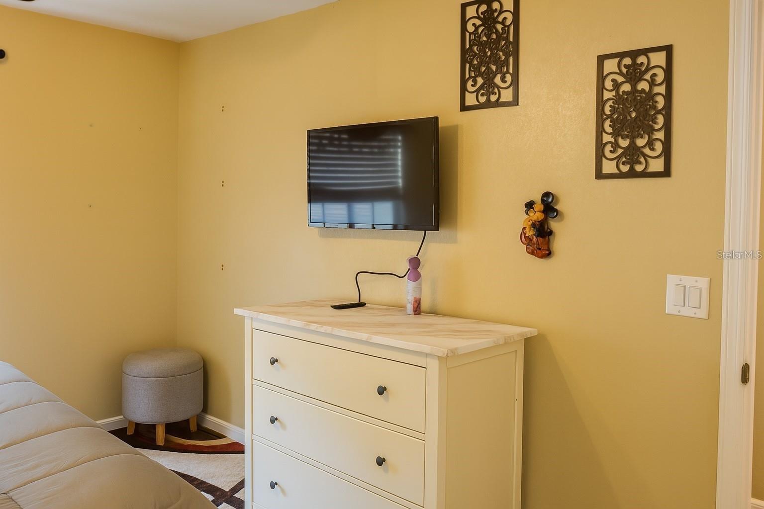 Image 10 of 17 For 1948 Lake Atriums Circle 118