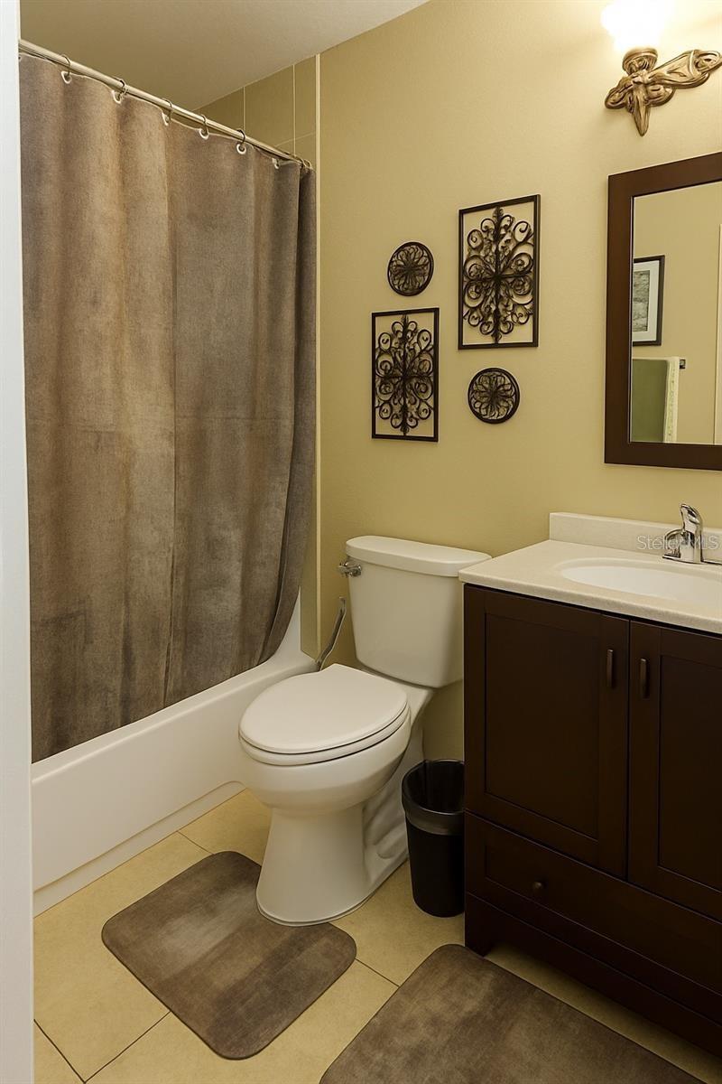 Image 15 of 17 For 1948 Lake Atriums Circle 118