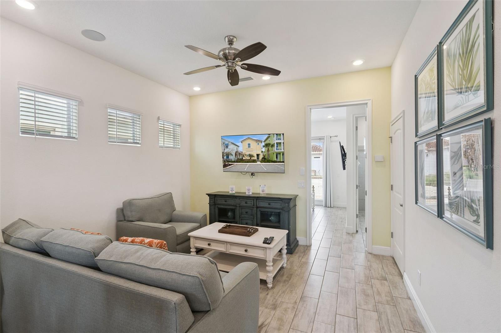 Image 5 of 49 For 8059 Knee Deep Road