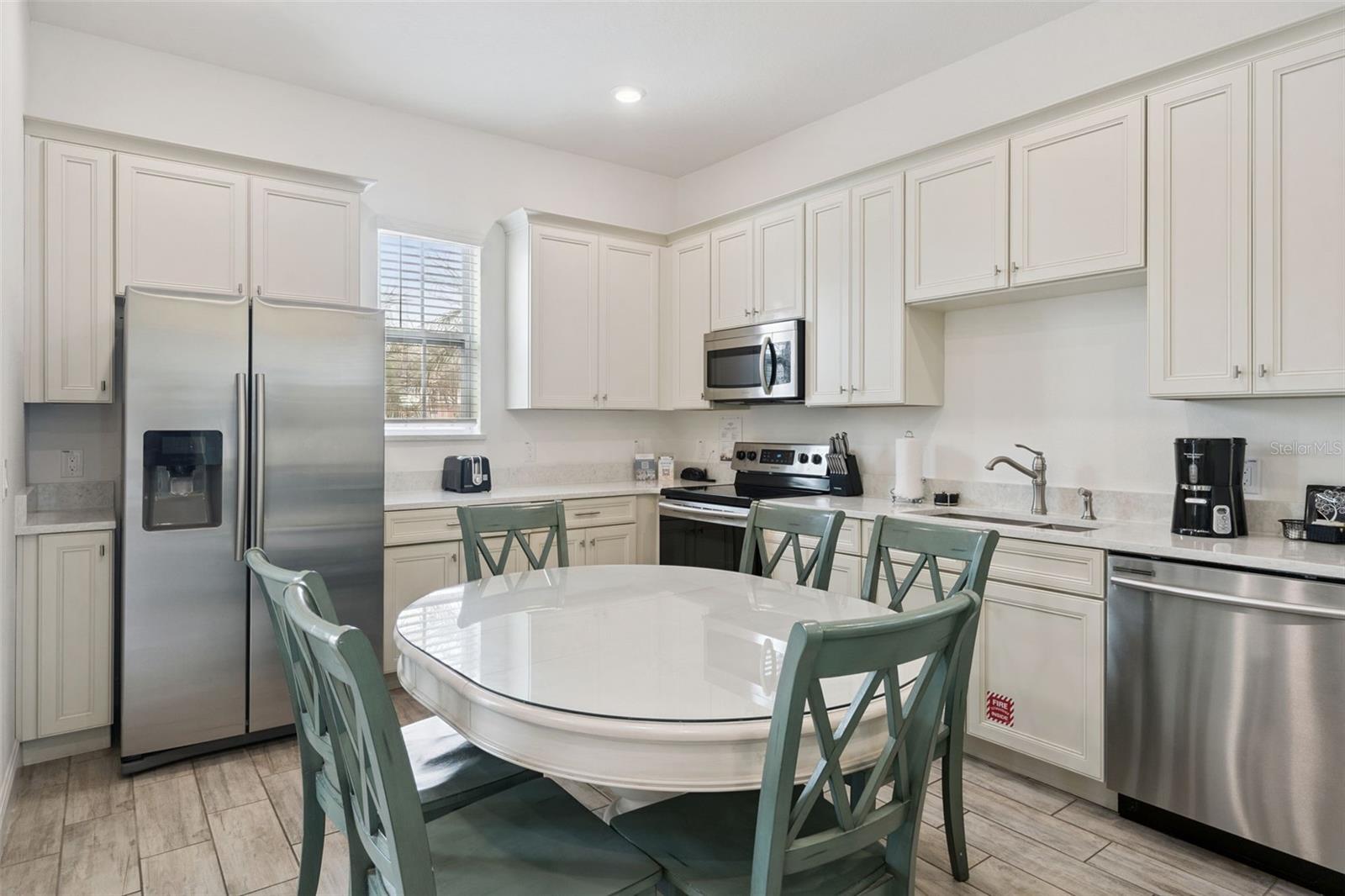 Image 7 of 49 For 8059 Knee Deep Road