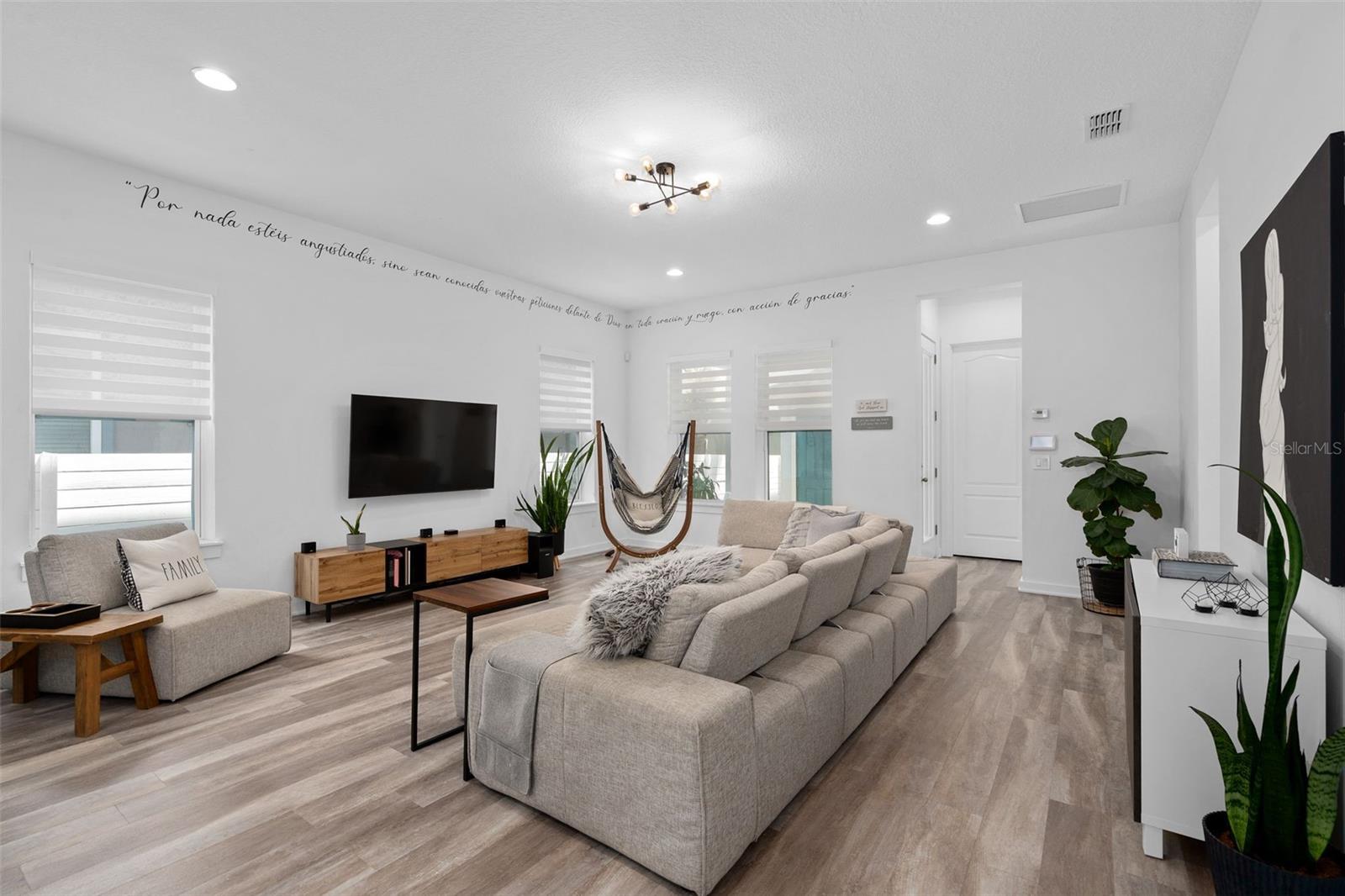 Image 19 of 68 For 8820 Sperry Street