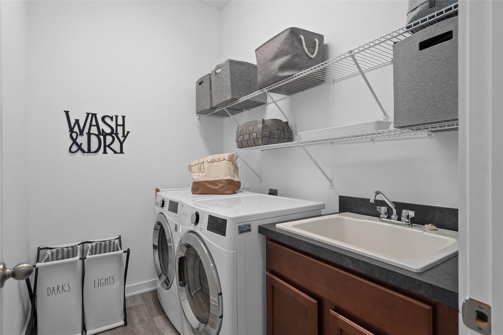 Image 28 of 68 For 8820 Sperry Street