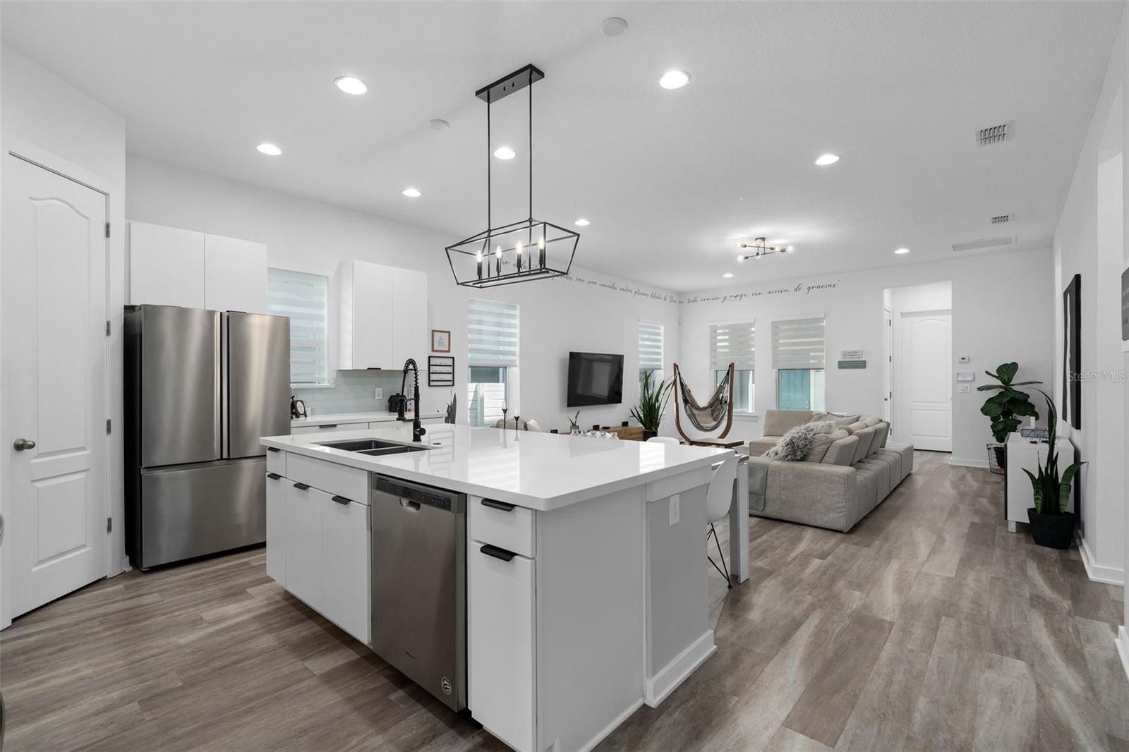 Image 8 of 68 For 8820 Sperry Street