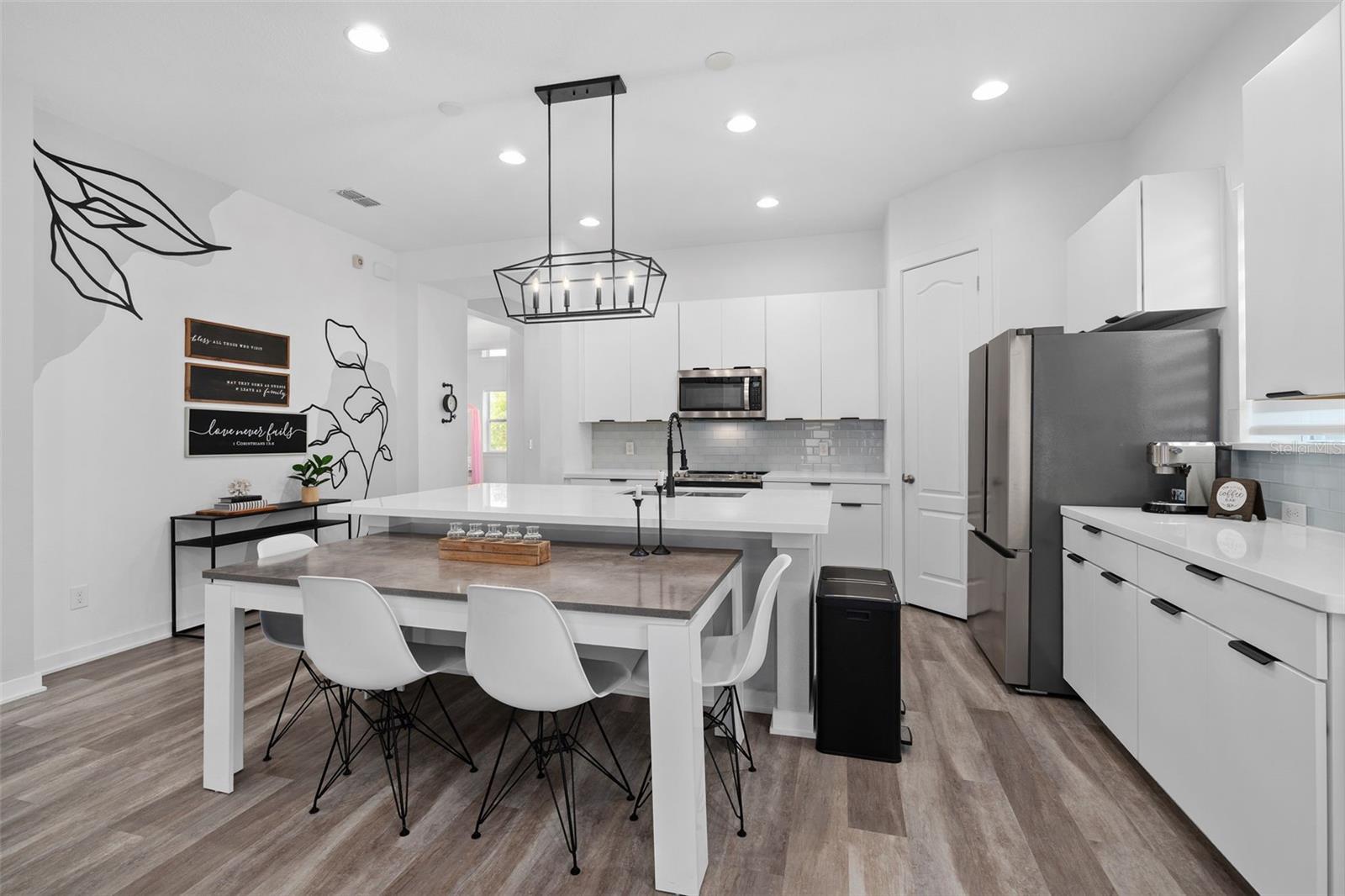 Image 9 of 68 For 8820 Sperry Street