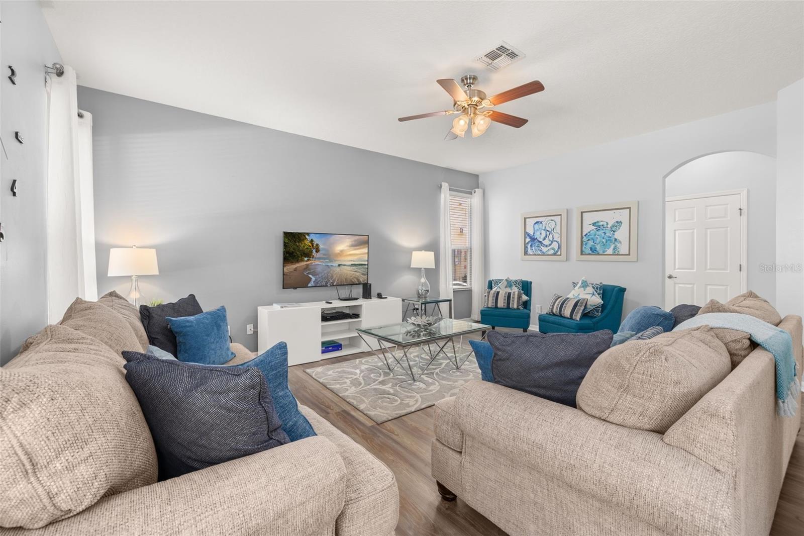 Image 25 of 98 For 986 Orange Cosmos Boulevard