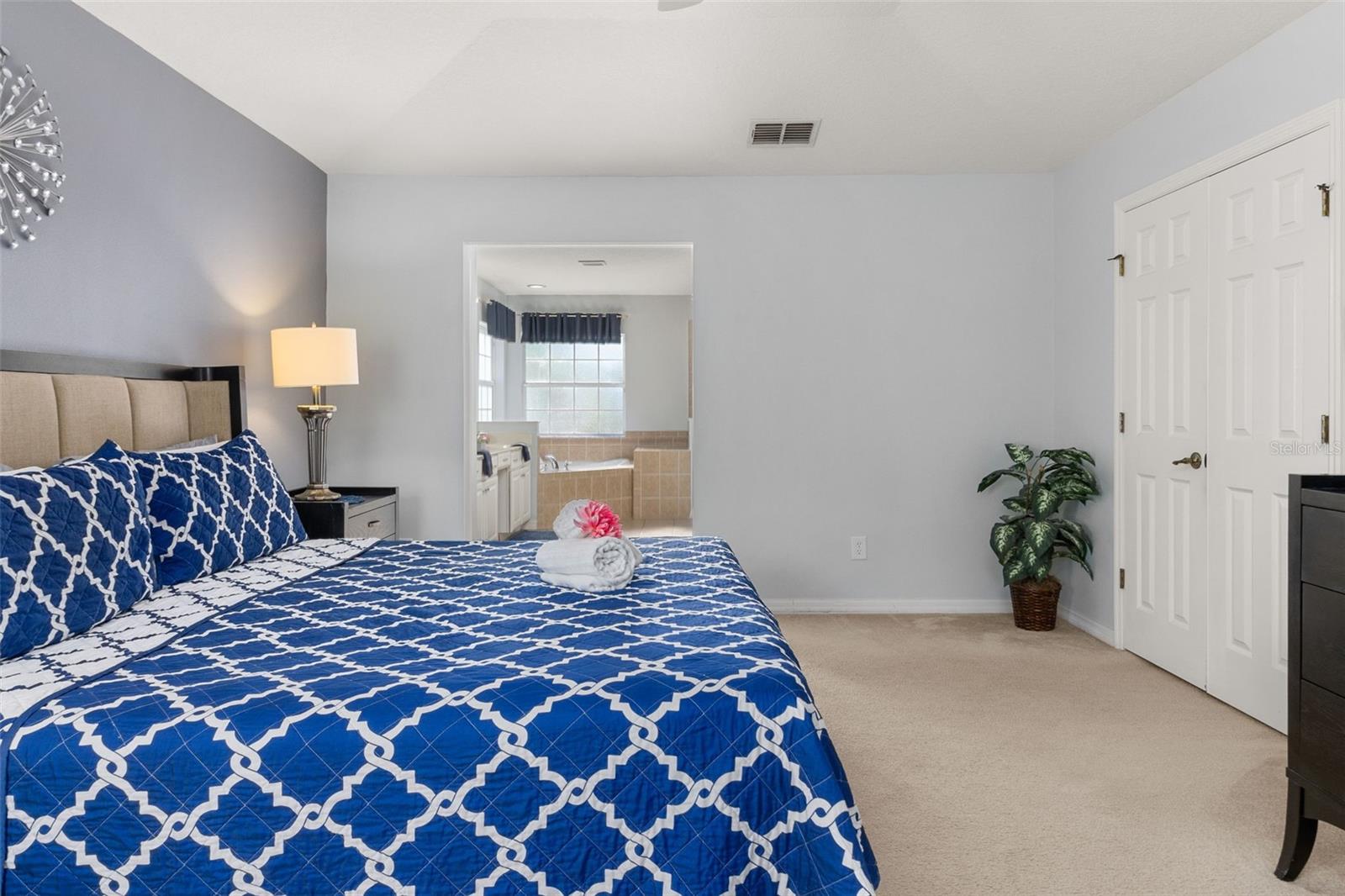 Image 31 of 98 For 986 Orange Cosmos Boulevard