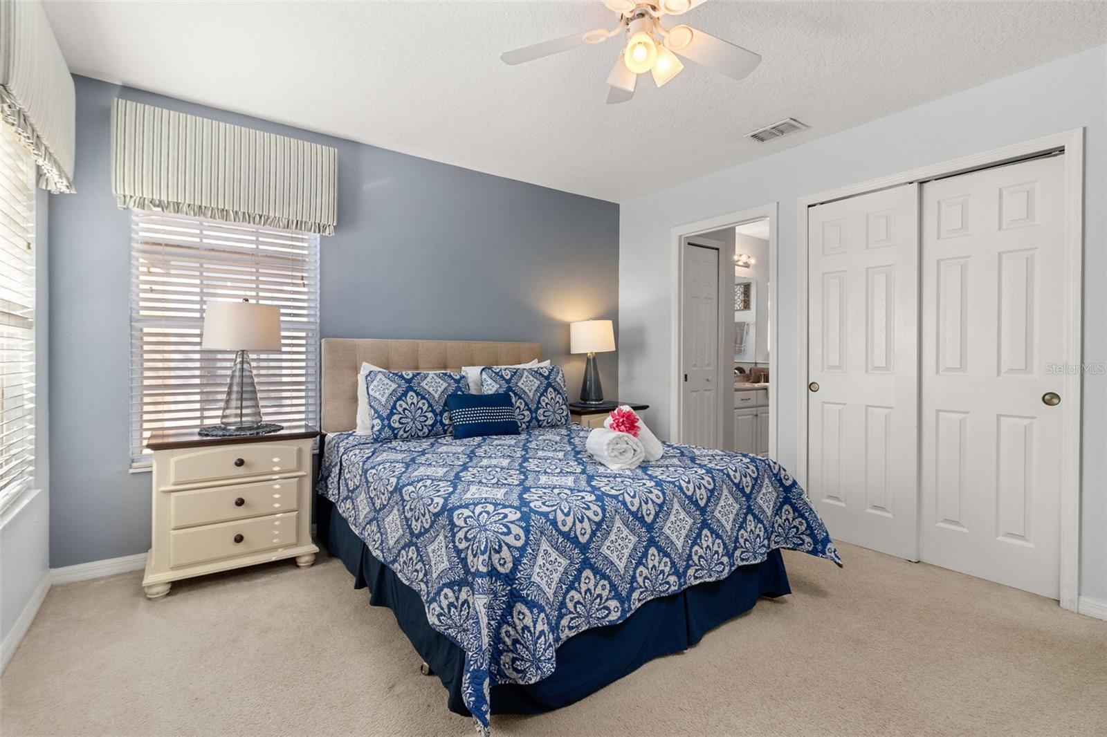 Image 39 of 98 For 986 Orange Cosmos Boulevard