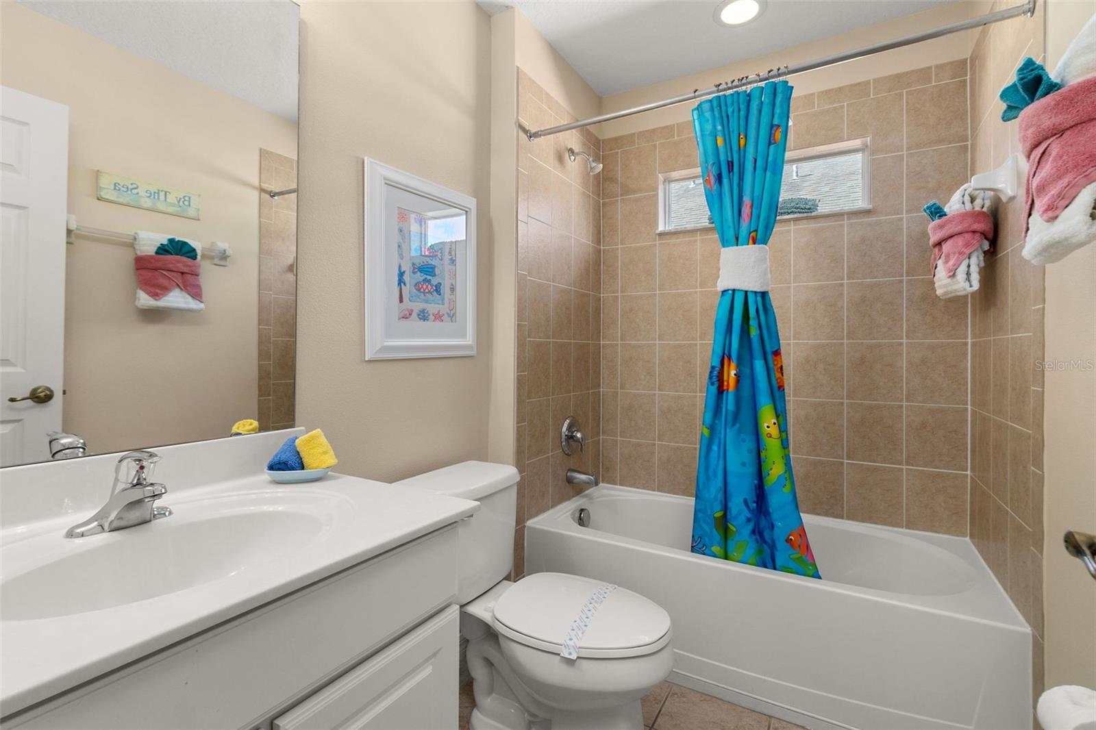 Image 45 of 98 For 986 Orange Cosmos Boulevard