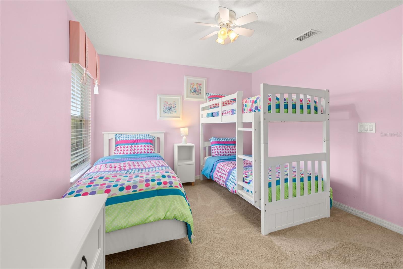 Image 47 of 98 For 986 Orange Cosmos Boulevard