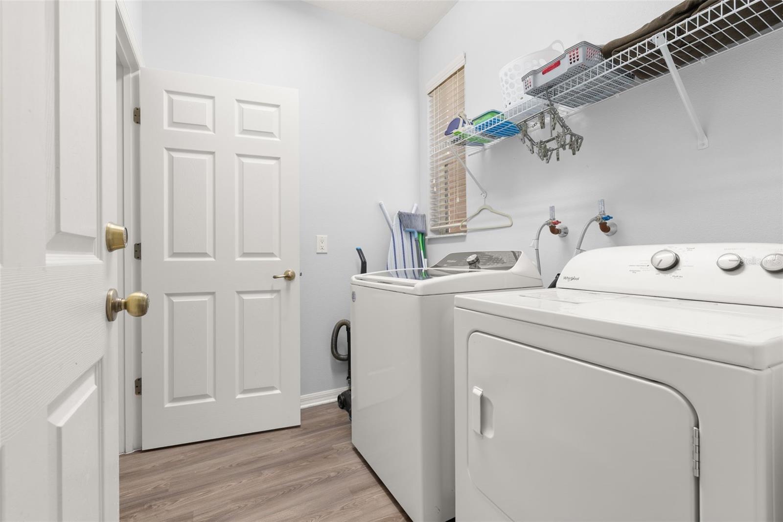 Image 50 of 98 For 986 Orange Cosmos Boulevard