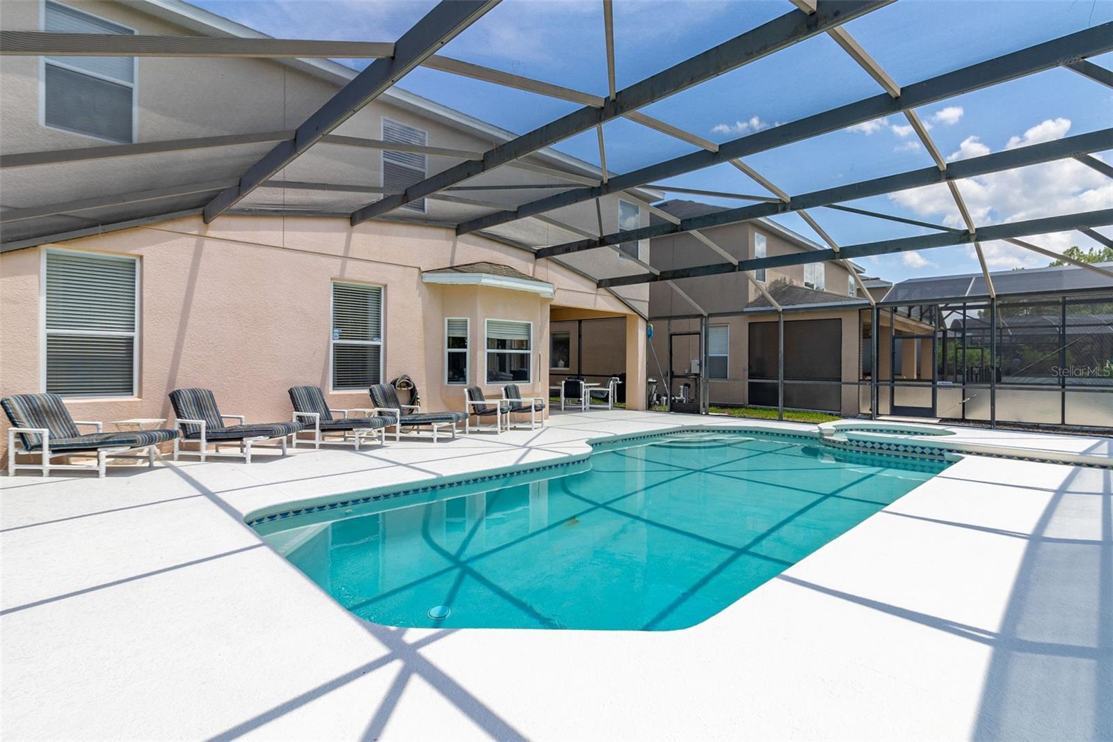 Image 60 of 98 For 986 Orange Cosmos Boulevard