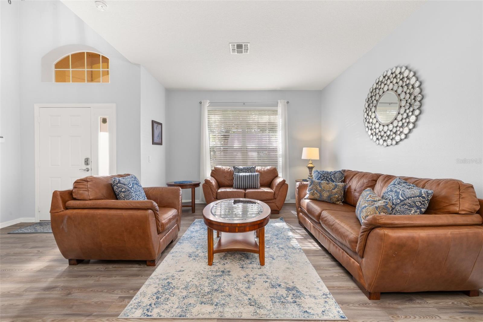 Image 7 of 98 For 986 Orange Cosmos Boulevard