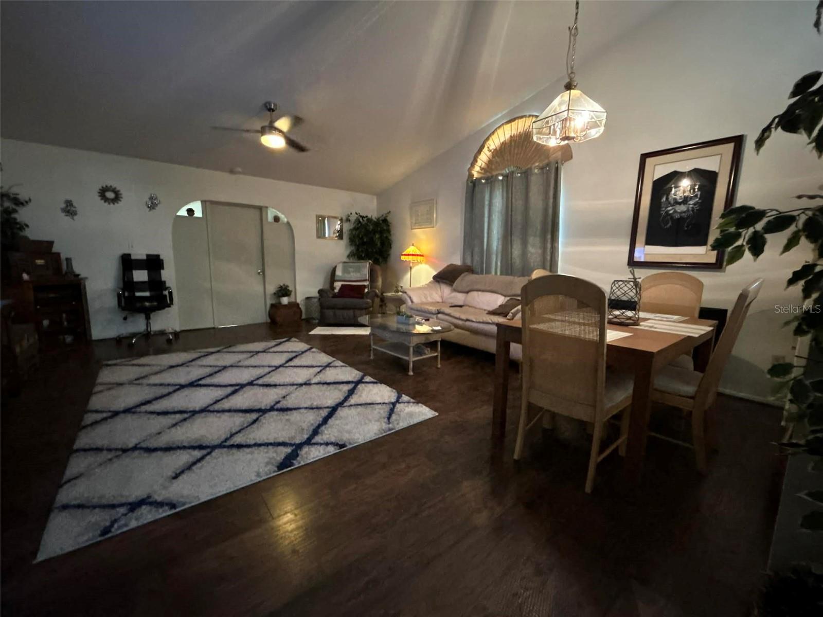 Image 3 of 28 For 3155 Smoke Signal Circle