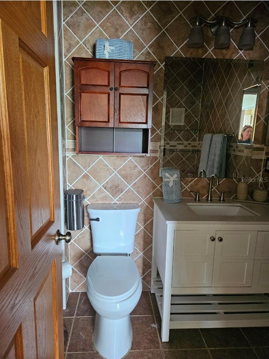 Image 6 of 11 For 8929 Legacy Court 107