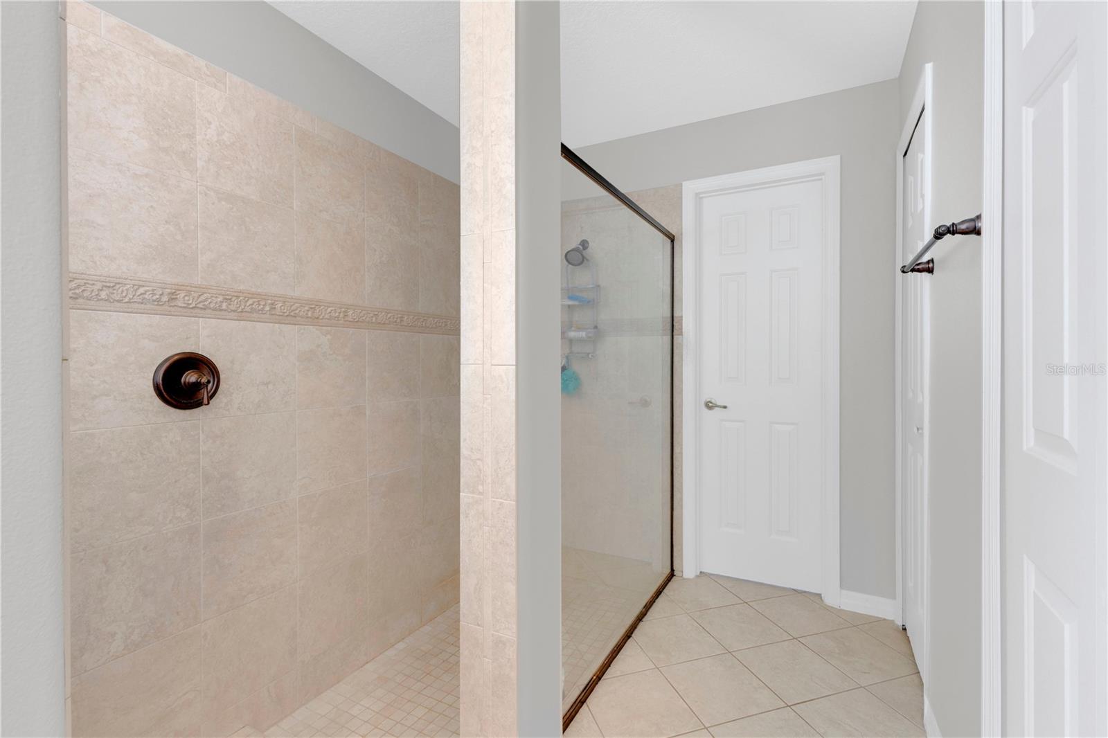 Image 12 of 37 For 4011 Chippewa Court