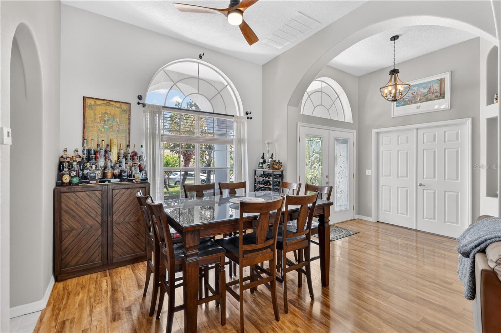 Image 3 of 37 For 4011 Chippewa Court