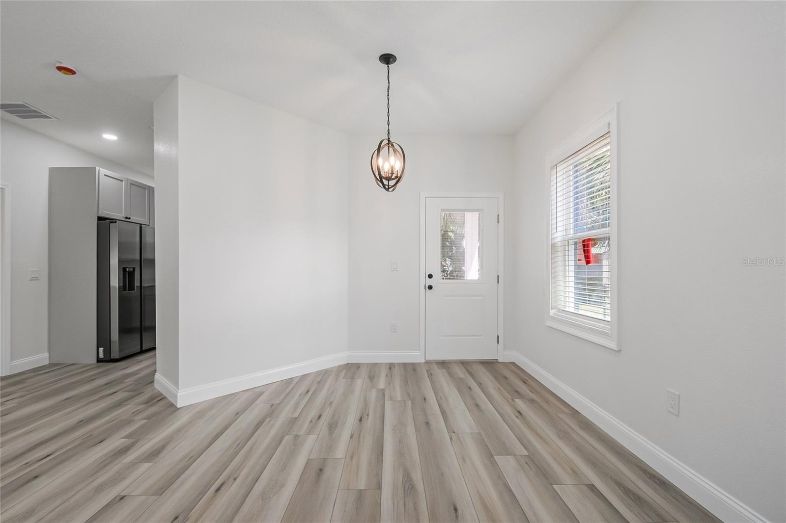 Image 19 of 34 For 441 Jefferson Street