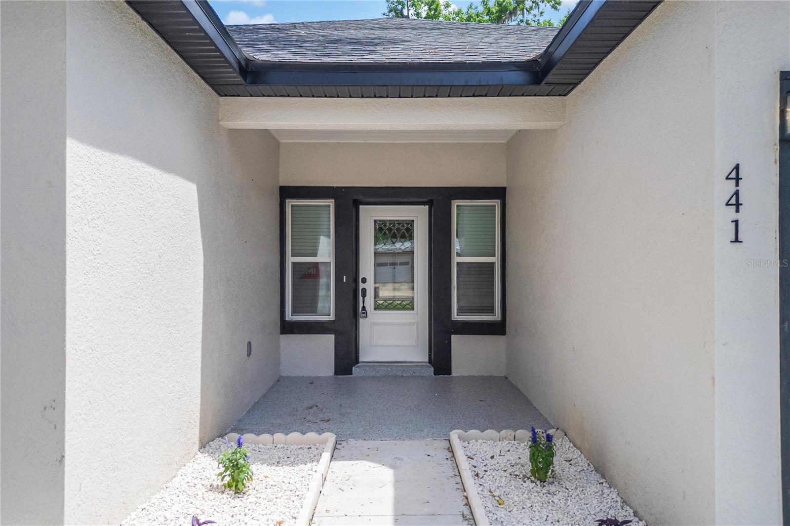 Image 3 of 34 For 441 Jefferson Street