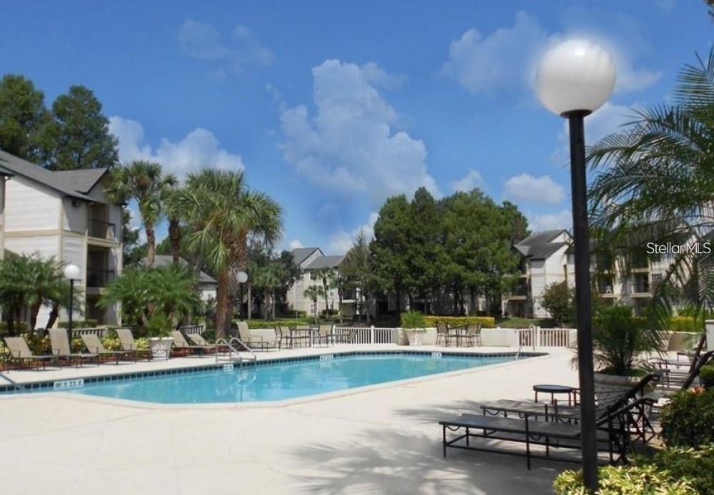 Image 12 of 14 For 1940 Lake Atriums Circle 92