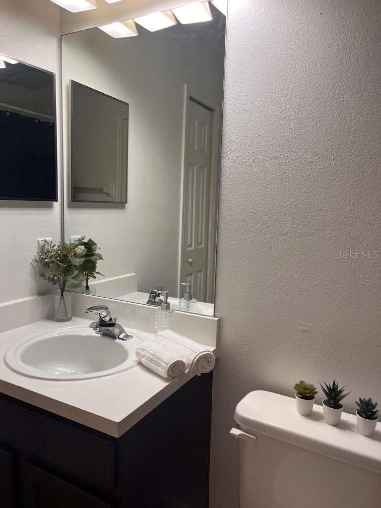 Image 20 of 20 For 932 Park Terrace Circle