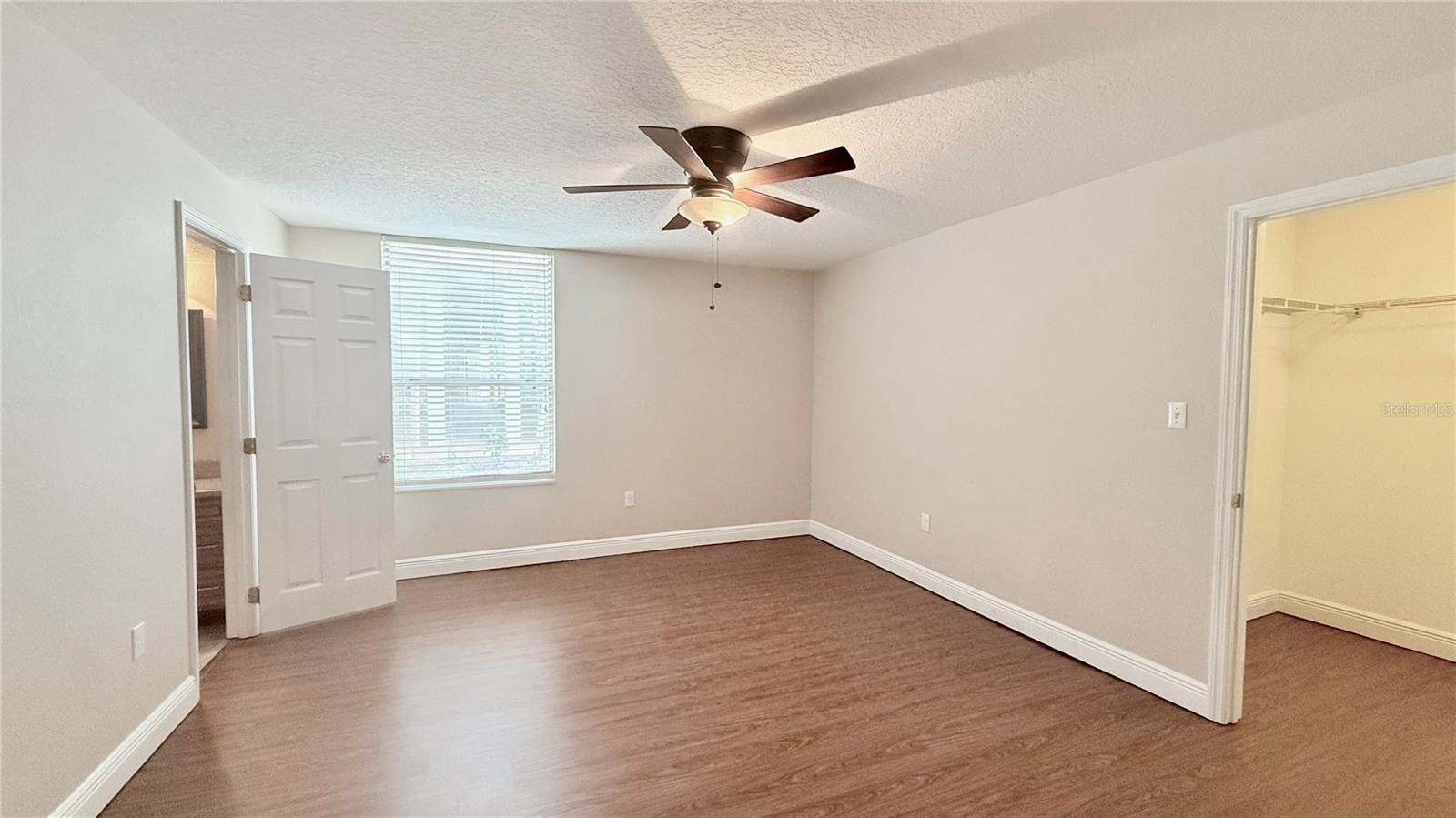 Image 11 of 27 For 524 Orange Drive 11