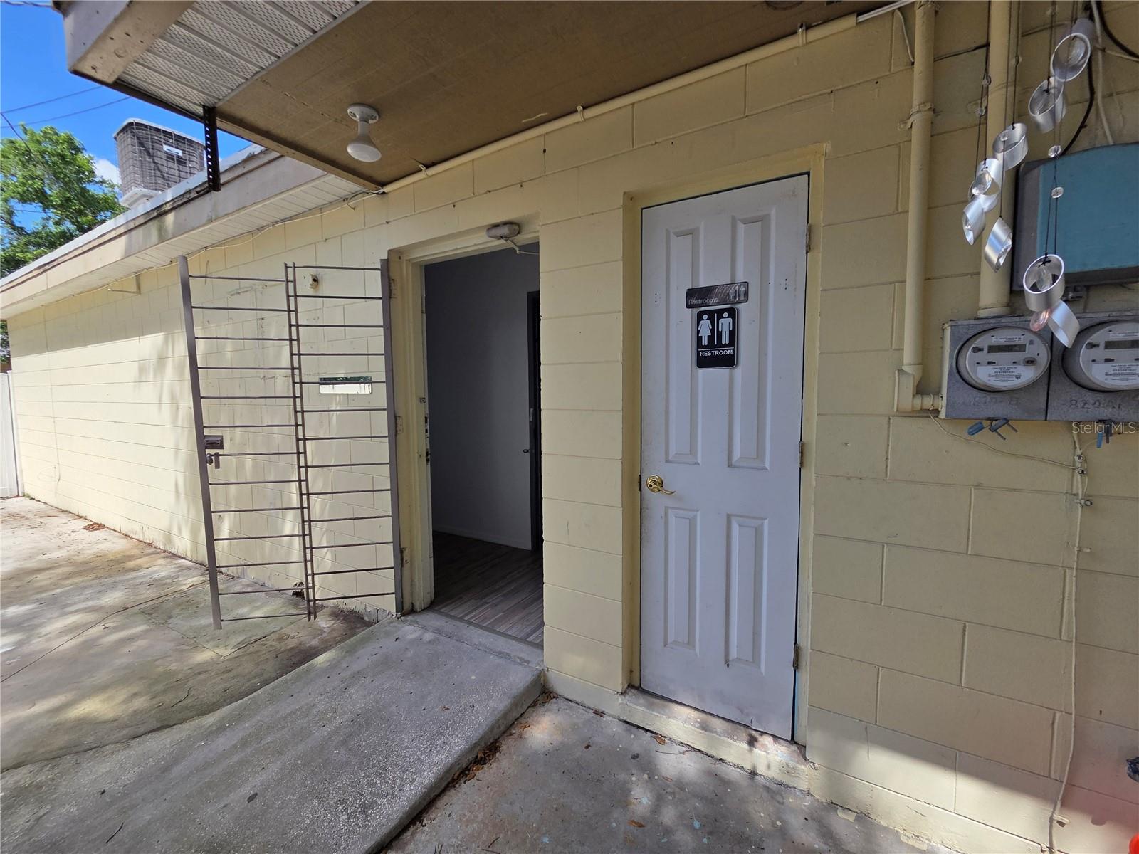 Image 11 of 12 For 820 Main Street