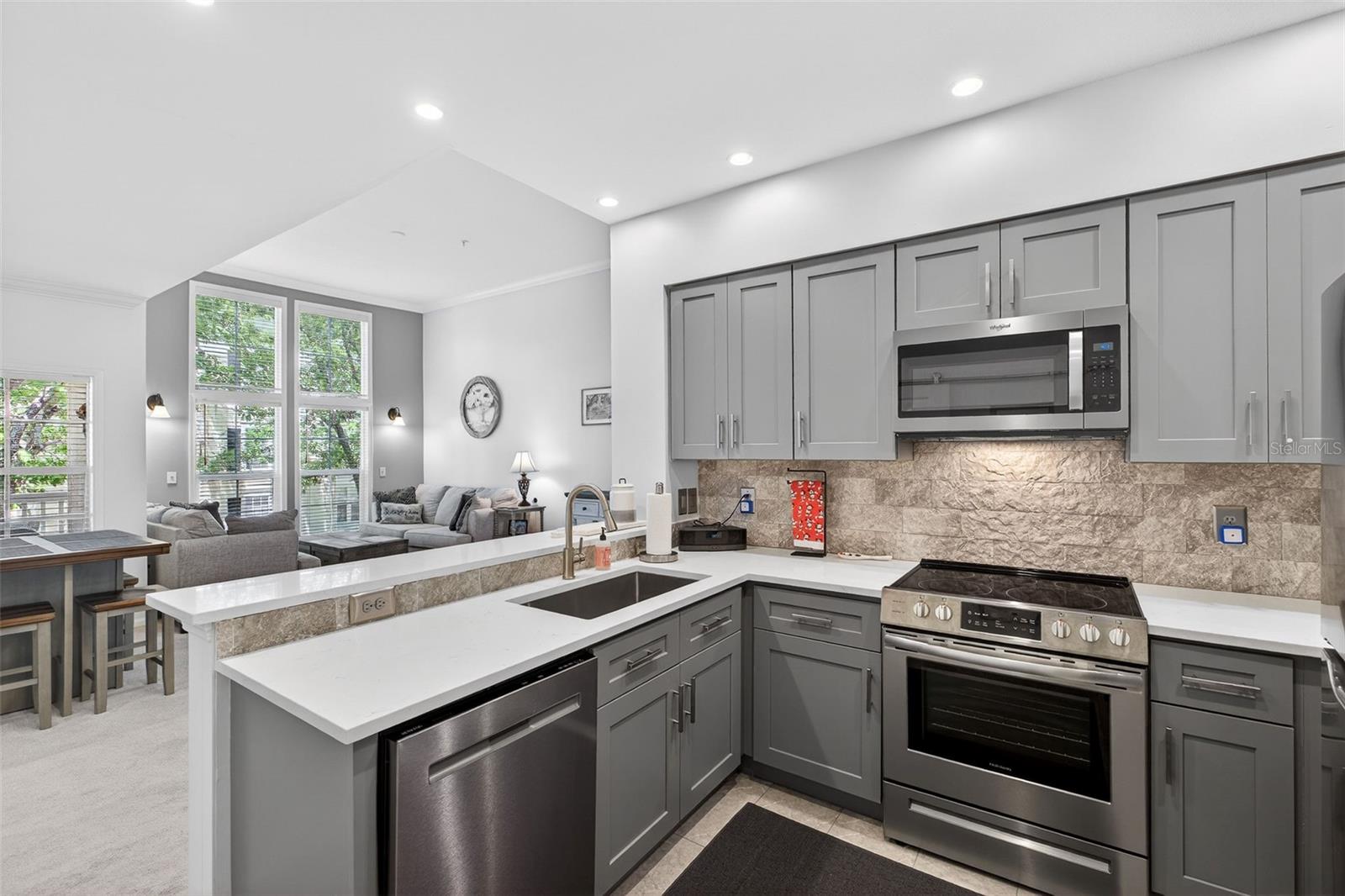 Image 4 of 46 For 512 Water Street 512