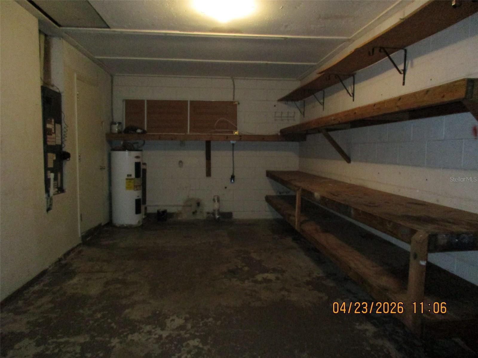 Image 11 of 15 For 92 Alderwood Drive