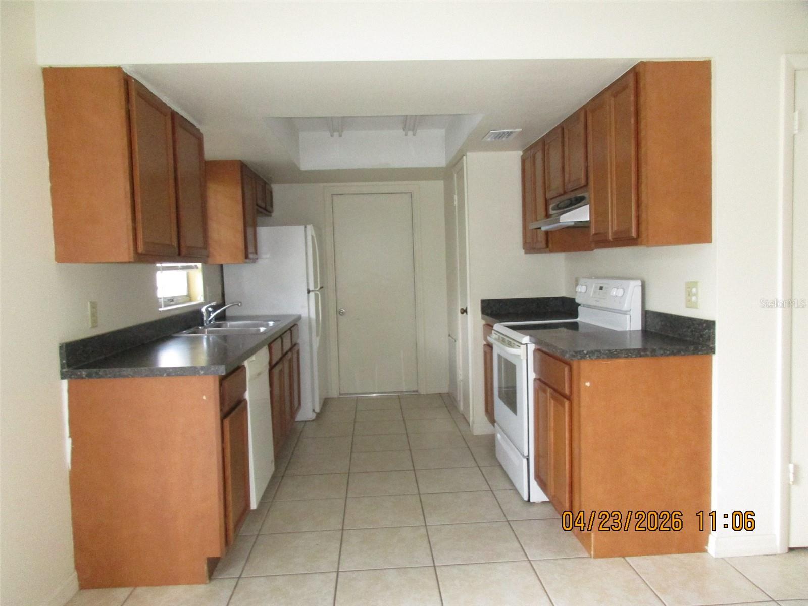 Image 6 of 15 For 92 Alderwood Drive