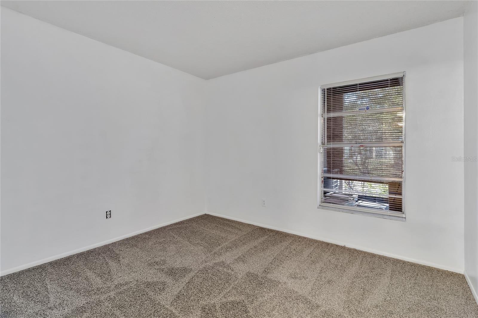 Image 10 of 16 For 4838 Semoran Boulevard 902