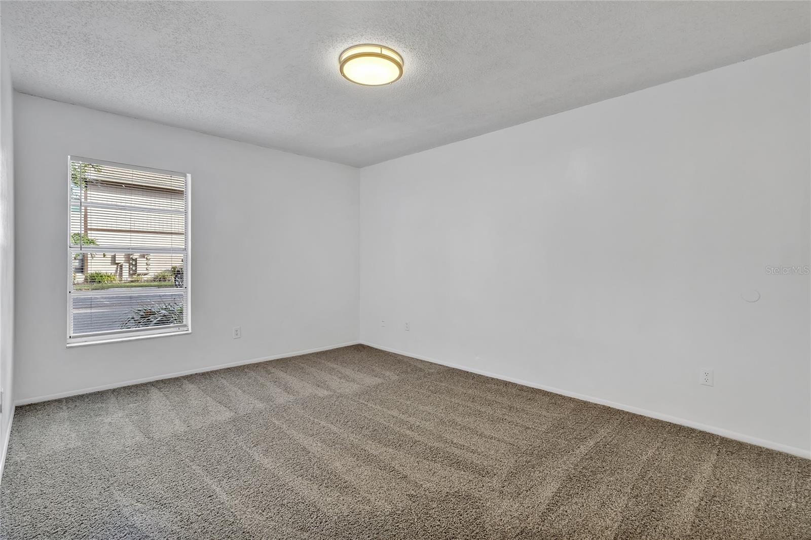 Image 11 of 16 For 4838 Semoran Boulevard 902