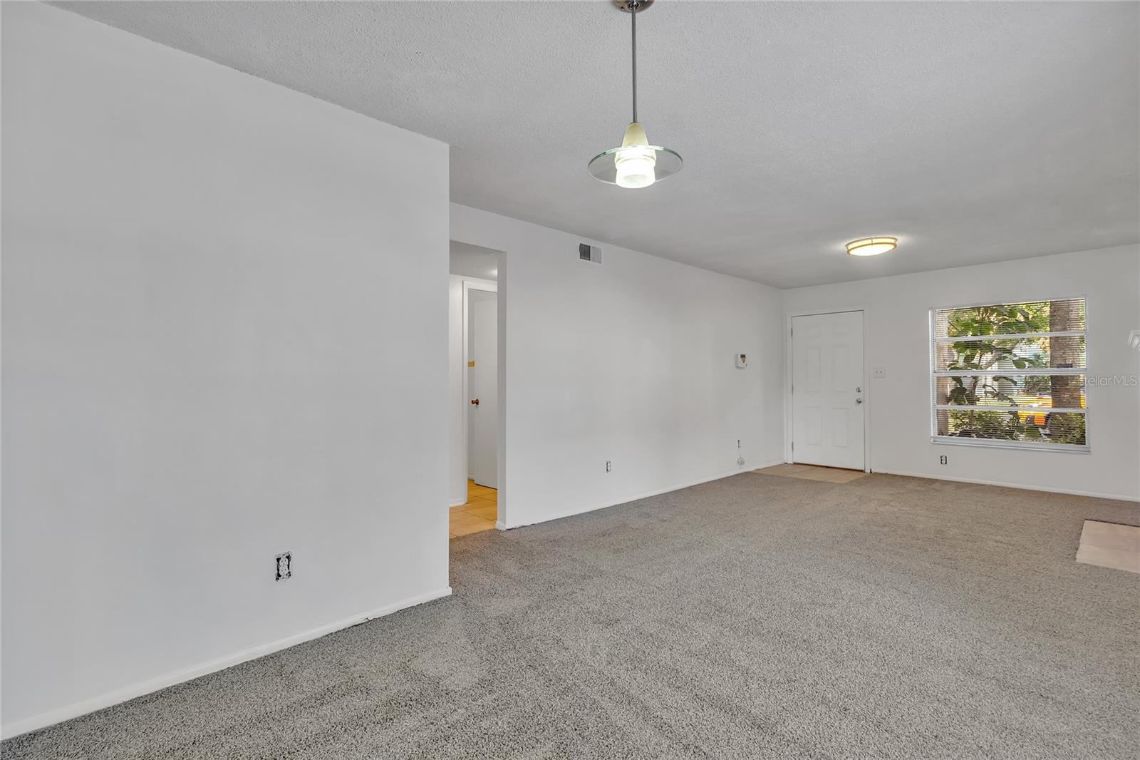 Image 6 of 16 For 4838 Semoran Boulevard 902