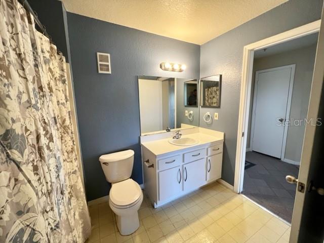 Image 11 of 15 For 7310 Westpointe Boulevard 625