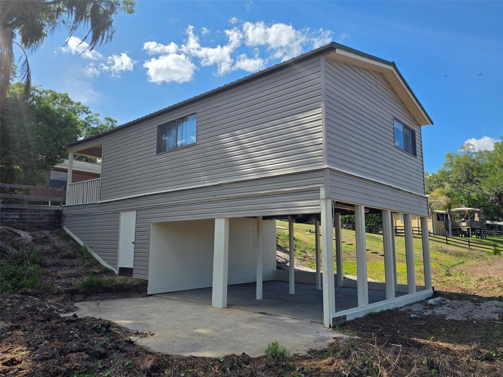 Image 33 of 54 For 2285 Wilmhurst Road