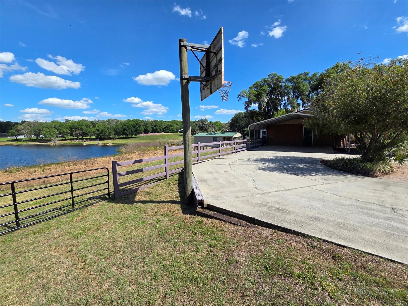 Image 45 of 54 For 2285 Wilmhurst Road