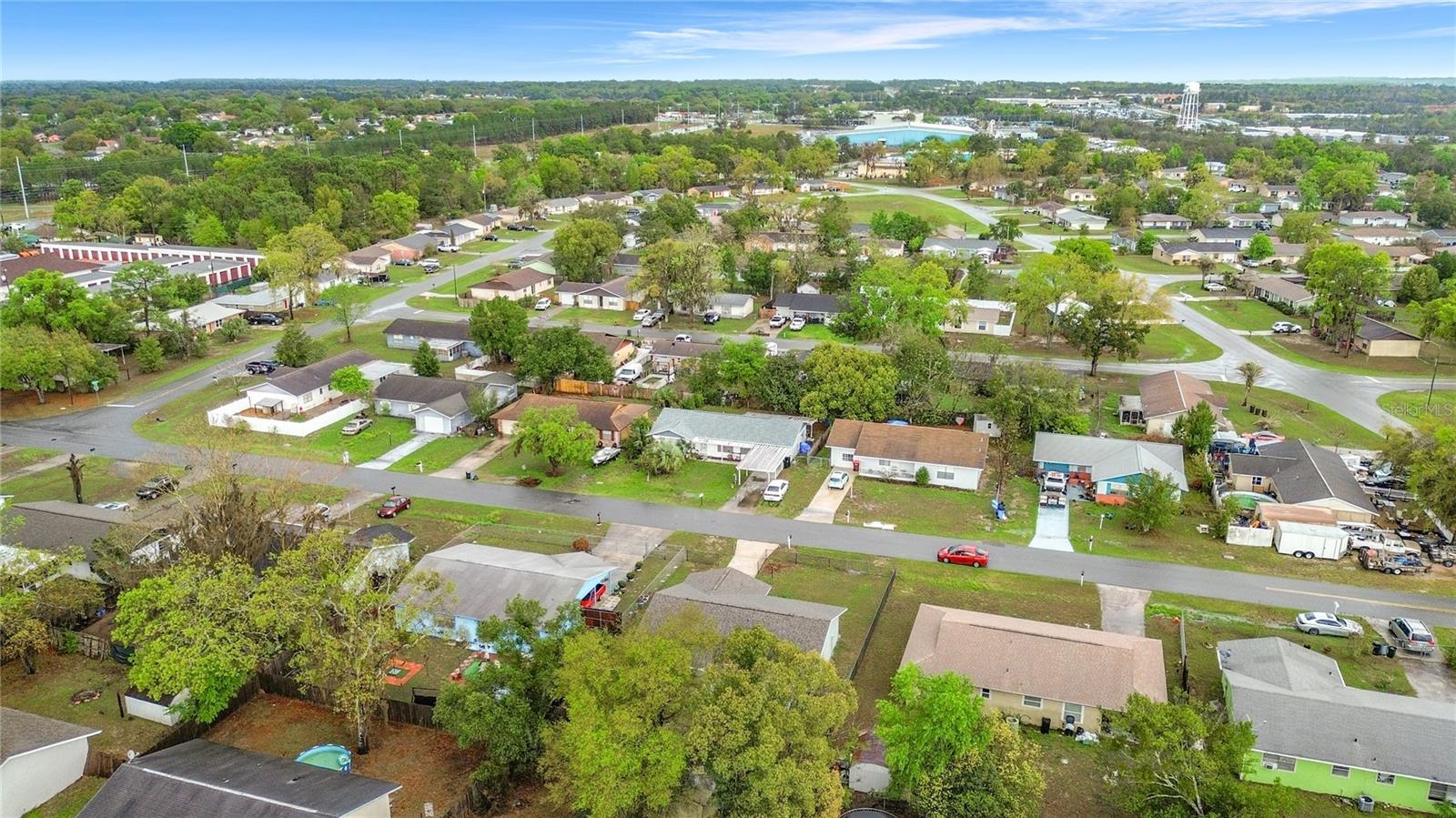 Listing photo id 20 for 8940 88th Street