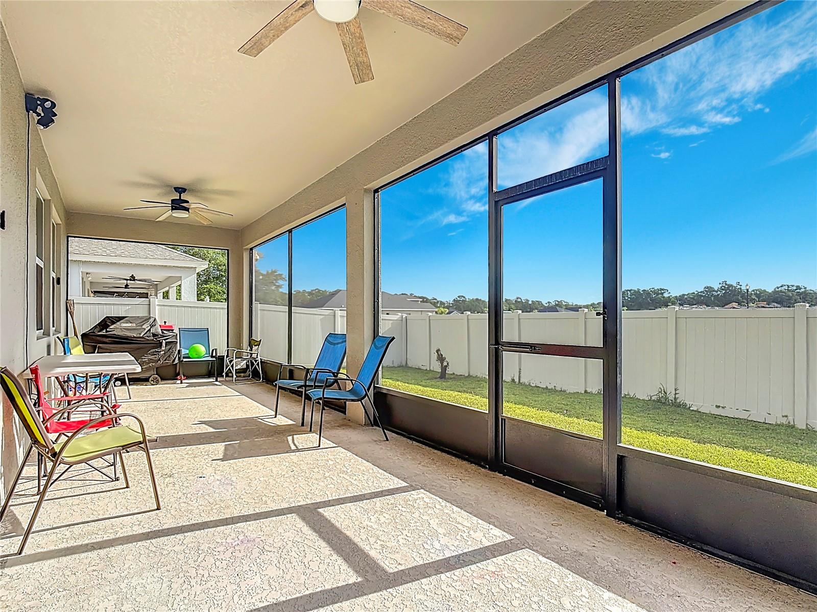 Image 12 of 84 For 1807 Westerham Avenue