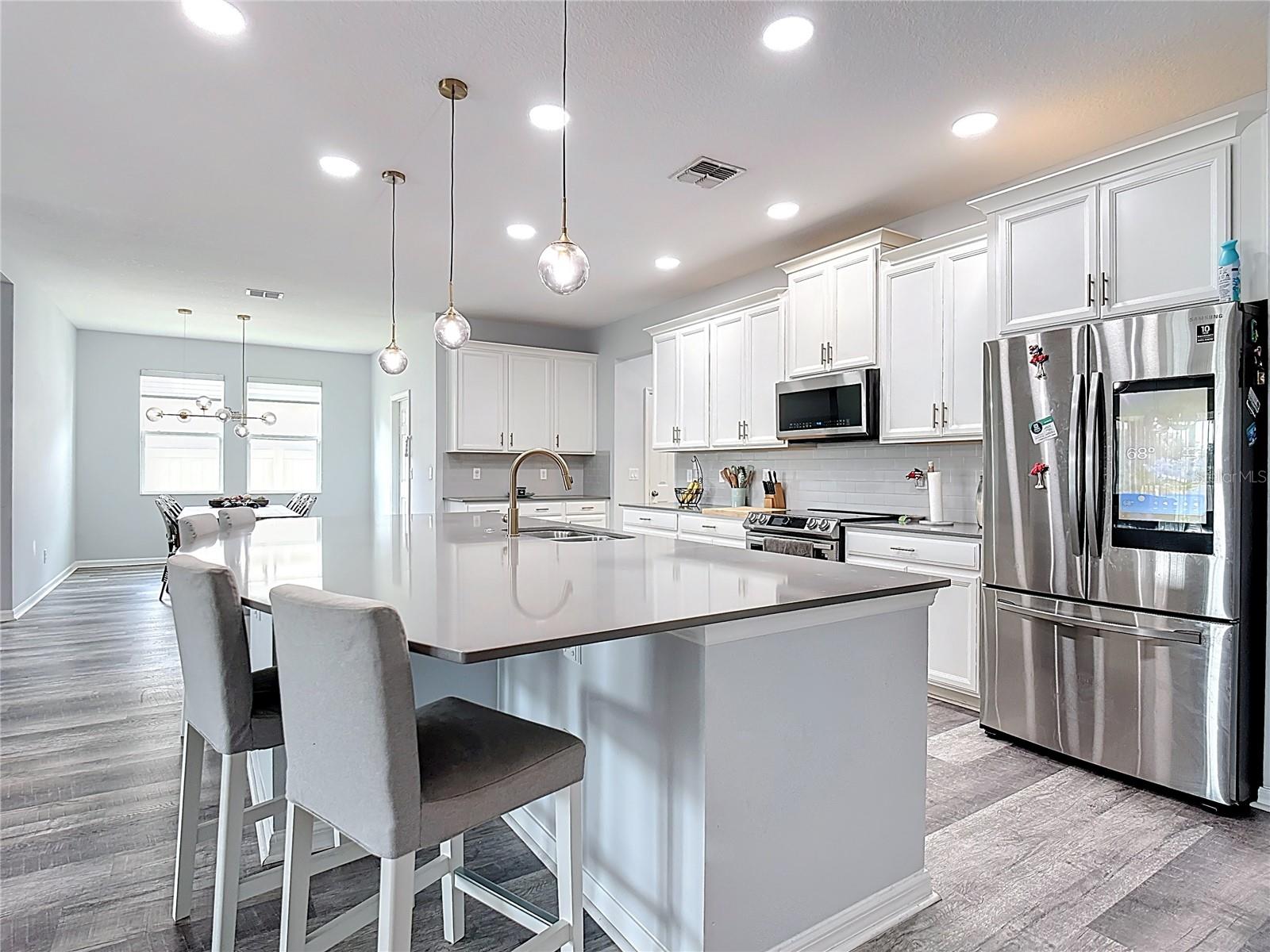 Image 22 of 84 For 1807 Westerham Avenue