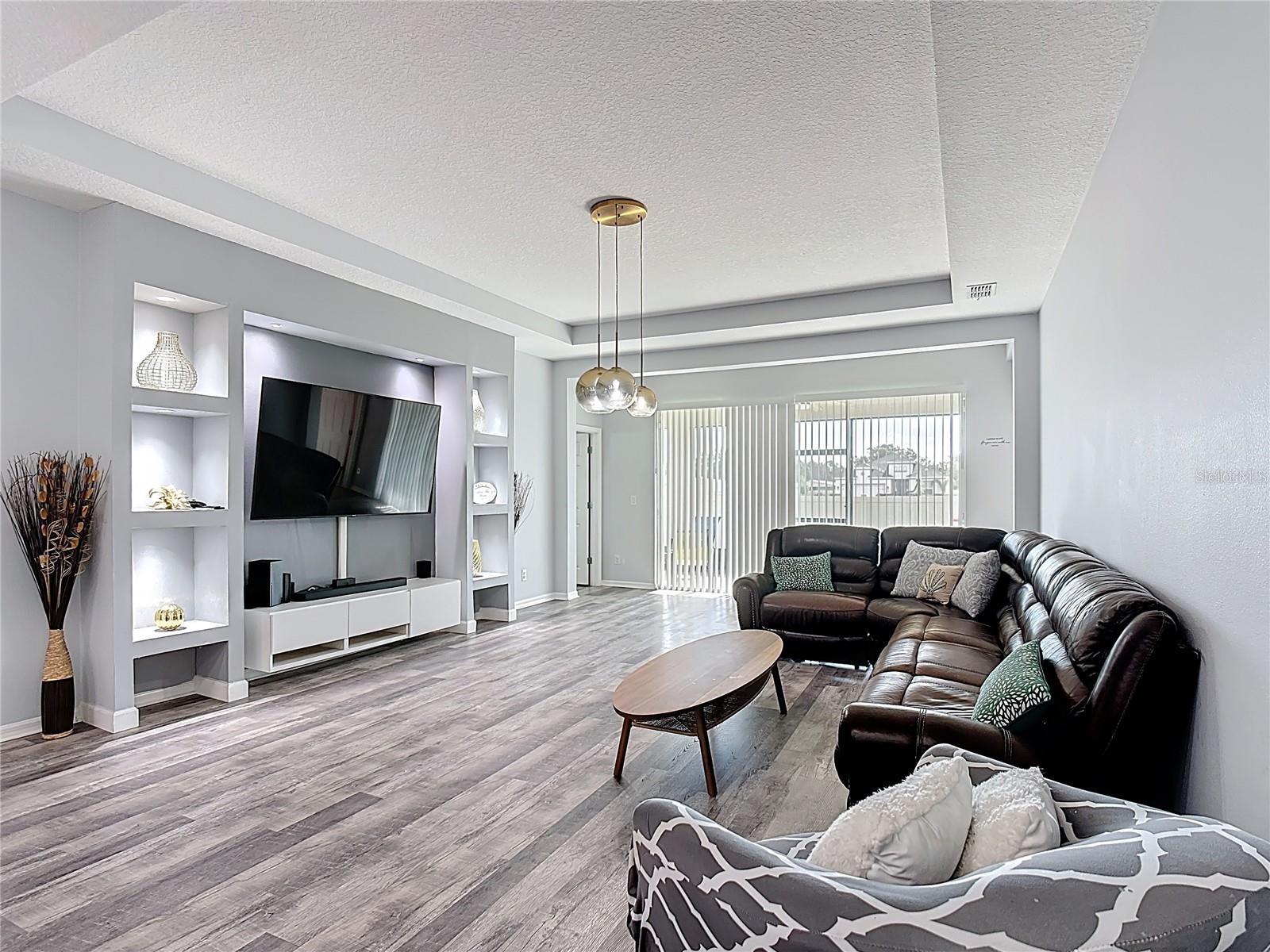 Image 32 of 84 For 1807 Westerham Avenue